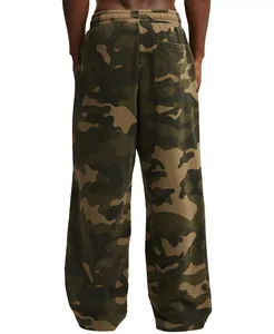 กางเกงวิ่งผู้ชายผ้าฟลีซทรงหลวมแนวสตรีทแบบลำลองกางเกงวอร์มทรงแบ็กกี้ผ้าคอตตอนสีเขียวลายพรางออกแบบได้ตามต้องการ - Product Image 2