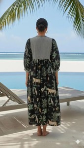 Vestido midi de algodón hecho a mano con estampado de tigre y mangas abullonadas - Product Image 3
