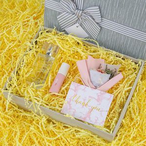 Set di Nastri Decorativi in Carta Ondulata per Natale, Compleanni, Feste di Fidanzamento, per Damigelle, Confezioni Regalo/Scatole Artigianali - Product Image 3