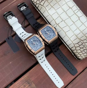 Montre-bracelet mécanique de luxe personnalisée pour homme, chronographe squelette en titane, forme tonneau, vente en gros, 44 mm - Product Image 1