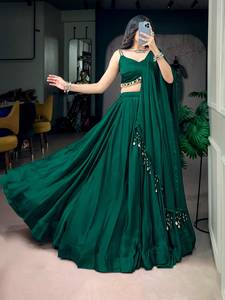 Ensemble Lehenga Choli en satin de soie émeraude infroissable avec dupatta brodé, tenue de mariage indienne traditionnelle pour femme, longueur ras du sol - Product Image 2