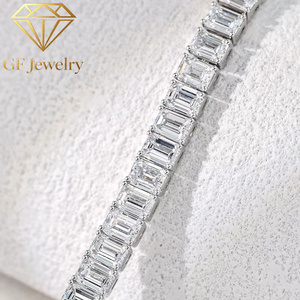 Pulsera de tenis vintage con diamantes cultivados en laboratorio de corte esmeralda, con piedra central de 1 quilate, oro de 14K, color DEF, claridad VS, joyería fina de lujo - Product Image 3