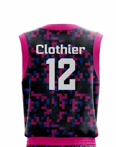 Uniforme d'entraînement de basketball personnalisé avec impression par sublimation, 100% polyester, séchage rapide, respirant, évacuation de l'humidité, fabriqué au Pakistan - Product Image 6
