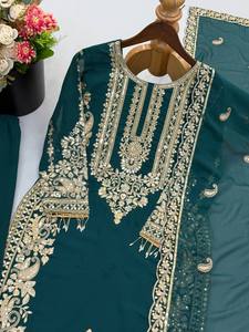 Kurti verde de georgette para mujer con dupatta, bordado elaborado, corte ajustado, vestido de fiesta para invierno, vestido abaya modesto para adultos. - Product Image 4