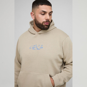 Sudadera con Capucha Blanca de Algodón de Corte Regular Premium Diseñada para un Look Contemporáneo, Limpio y Atrevido. Hecho con tela suave y duradera de alta calidad, rápido y eficiente. - Product Image 4