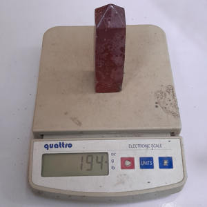 Tour de jaspe rouge d'Indonésie naturelle de haute qualité en gros Taille 95mm Pierres précieuses Artisanat Cristal de guérison - Product Image 3