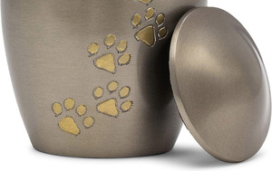 Urnes funéraires en laiton pour animaux de compagnie, urnes commémoratives, urnes de souvenir, urnes de burial de haute qualité à bas prix - Product Image 6