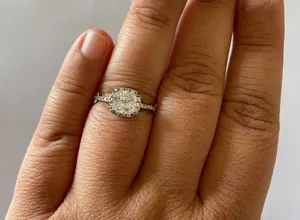 Bague en diamant de laboratoire taille coussin certifiée IGI, plaqué or 14 carats, bijoux de luxe pour femme, pour mariage ou anniversaire, diamants synthétiques - Product Image 2