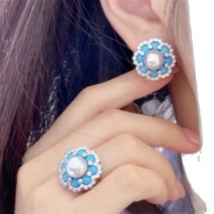 Boîte cadeau classique en or 18 carats avec certificat, boucles d'oreilles Tahiti 9-10 mm, couleur originale, quatre feuilles, boucles d'oreilles fines en eau de mer naturelle - Product Image 5