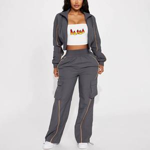Conjunto Deportivo Casual para Mujer, Sudadera con Cuello y Media Cremallera y Pantalones, Venta al Por Mayor Personalizada ZONA - Product Image 1