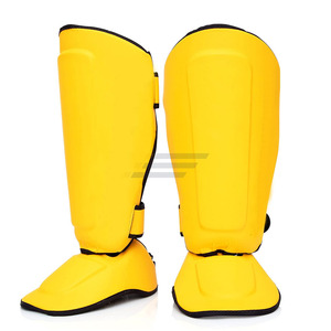 Protège-tibias et protège-pieds en cuir légers professionnels pour Muay Thai, avec cadre en acier au carbone, personnalisables, pour la protection en kickboxing - Product Image 1