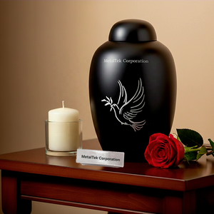 Urne funéraire artisanale en aluminium noir pour cendres humaines, adulte, moderne, avec couvercle sécurisé, gravée colombes et oiseaux - Product Image 2