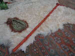 Bastón de Madera Moderno, Ecológico y Hecho a Mano, con Tallado Personalizado y Acabado Pulido, para Hombres y Mujeres - Product Image 2