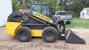 Cargadora de Ruedas Diesel New Holland L328, Minicargadora con Pluma Súper Extendible, Equipo de Construcción - Product Image 3