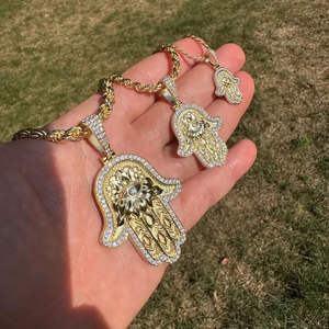Collar con Colgante de Mano de Hamsa de Moissanita, con Ojo con incrustaciones de circonitas, Estilo Diamante, Hip Hop Bling, Amuleto de Protección, Joyería para Hombres y Mujeres - Product Image 1