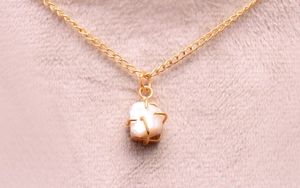 Collar con Colgante de Perla Barroca de Madreperla para Niños, Plata de Ley 925, Chapado en Oro de 14K, Perla Natural, Joyería Étnica Hecha a Mano - Product Image 3