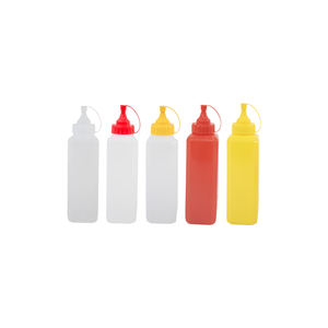 Distributeur réutilisable de condiments de bouteille de sauce carrée en plastique sans BPA pour la cuisine de rue de restaurants - Product Image 6