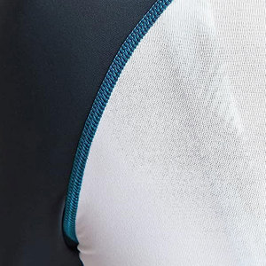 Rashguard à manches longues, prix bas, design personnalisé, vente en gros, produit le plus vendu, fabriqué au Pakistan - Product Image 6
