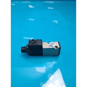 SMC VK3240L-5D0-X17 Usado como está, piezas de equipos semiconductores Legacy - Product Image 1