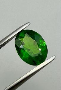 Pierre précieuse naturelle de tsavorite grenat, taille ovale, vert vif, pierre de bijouterie, finition lisse, 1,59 ct - Product Image 1