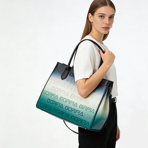Ensemble de sacs à main tendance avec lettres en relief dégradées, sac fourre-tout en cuir PU de haute qualité, sac à main imperméable pour femme, avec portefeuille - Product Image 5