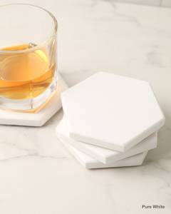 Posavasos Hexagonales Blancos Hechos a Mano con Efecto Mármol, Juego de Lujo de 4 Variaciones - Product Image 1