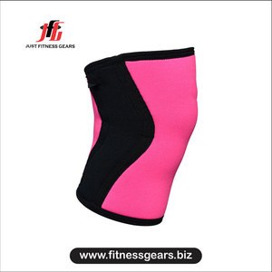 Genouillère de soutien élastique rose pour femme Just Fitness Gears - Product Image 1