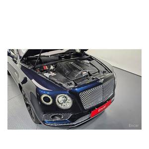 Bentley Bentayga 4.0 V8 Modèle juillet 2021 avec 92 689 km Boîte de vitesses automatique Sièges en cuir Caméra arrière Volant à gauche - Product Image 6