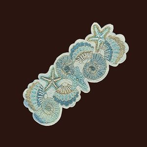 Camino de Mesa Bordado Estilo Bohemio con Diseño de Conchas y Estrellas de Mar para Decoración del Hogar - Product Image 1
