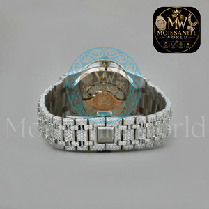 Montre analogique à quartz de luxe pour femme en acier inoxydable sertie de diamants, avec verre saphir et fermoir déployant, boîtier rond de 40 mm - Product Image 3