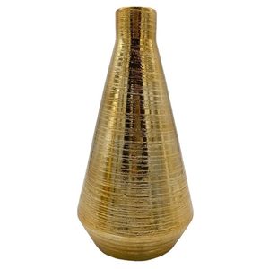 Vintage Metal Decorative Vase Handmade Premium Floral Display Elegant Home Ornament Contemporary Interior Collection Bouquet - Product Image 1