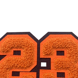 Fournisseur d'usine de patchs en chenille personnalisés pour logos de marques, motifs de lettres, appliques de mode et commandes de vêtements sous marque privée - Product Image 5
