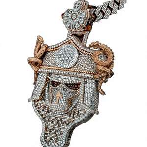 Colgante de Máscara de Samurái Hip Hop Iced Out con Moissanita, Guerrero, Plata de Ley Chapada en Oro, Joyería de Lujo para Hombre, Estilo Bling Rapper - Product Image 4