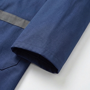 Chaqueta de Trabajo Azul Marino de Manga Larga |   Chaqueta Utilitaria con Bolsillos en Contraste |   Bata de Laboratorio Industrial Profesional |   Fabricante OEM Personalizado - Product Image 5