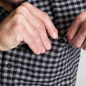 Chemise en flanelle à boutons de haute qualité, style décontracté, toucher doux, motif à carreaux, coupe décontractée - Product Image 5