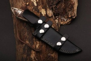 Couteau de chasse OEM Wirecut en acier Damas, couteau à dépecer, manche en bois de cerf, lame fixe, couteau de camping et d'extérieur EDC avec étui en cuir - Product Image 4