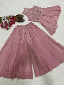 Elegante Conjunto de Kurta Recta para Mujer con Dupatta para Fiestas de Oficina y Uso Diario, Compre Directamente del Proveedor a Precio de Fábrica - Product Image 5