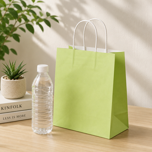 Sacs en papier kraft colorés EcoRev Eco34 avec poignées torsadées, recyclables, biodégradables, rectangulaires, style classique, sacs cadeaux longs pour les mains - Product Image 5