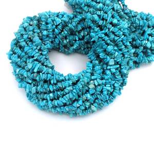 Perles de Howlite Turquoise Bleu Ciel, lisses, polies, brutes, irrégulières, en forme de pépites, pierres précieuses - Product Image 4