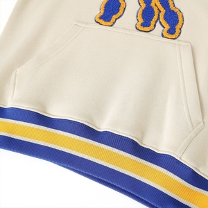 เสื้อสเวตเชิ้ตคอกลม Sigma Gamma Rho Poodle Chenille ปักลายตัวอักษรกรีกแบบกำหนดเองสำหรับผู้หญิง ผ้าฟลีซ สวมใส่สบาย - Product Image 4