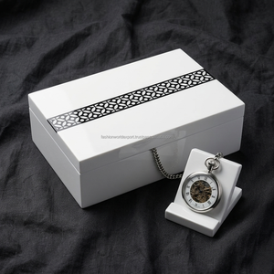 Caja de Joyería Rectangular Clásica con Diseño de Tablero de Ajedrez Blanco y Negro, Caja de Almacenamiento de Plástico Brillante para Estudio - Product Image 6