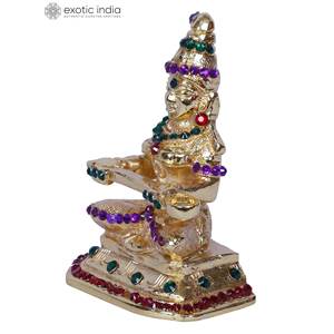 Petite sculpture de déesse de l'Annapurna en laiton plaqué or de 3 pouces fabriquée en Inde avec des pierres complexes pour la maison et le temple - Product Image 1