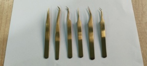 <b>Titanium</b> Gold High Quality Durable 10mm Smooth Tip Stainless Steel Eyebrow Tweezers Customizable Packaging & Logo - Product Image 3