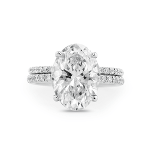 Ensemble de mariage en diamant ovale de 4 carats cultivé en laboratoire, or blanc 14 carats, certifié IGI, avec halo caché et bague cathédrale assortie - Product Image 3