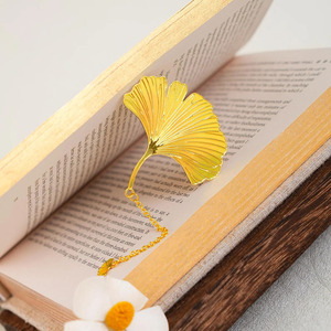 Wholesale High Quality Decorative genuine leather <b>bookmark</b> with maple leaf design for journals and planners in reasonable price - Product Image 1