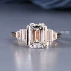 Bague en or jaune 14 carats avec moissanite taille baguette et taille émeraude pour femme, luxe, 3,59 carats au total, 4,2 grammes, mariage, fiançailles - Product Image 2