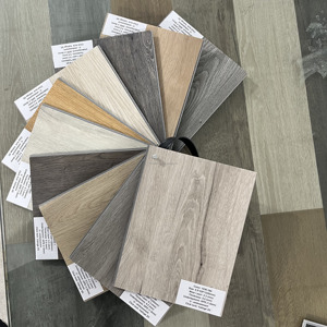 ไม้ไม้โอ๊คเนื้อแข็งพื้น SPC LVT ดีไซน์ทันสมัยสไตล์ยุโรป - Product Image 1