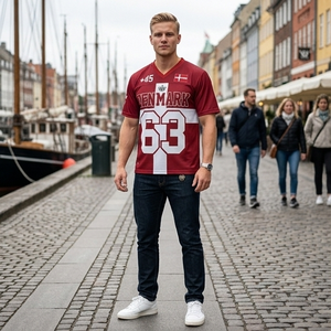 Maillot de football du Danemark unisexe rouge et blanc, col en V, manches courtes, maille respirante, 100% polyester, imprimé par transfert thermique, taille adulte - Product Image 2
