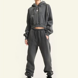 Sweat-shirt à capuche raglan personnalisé Eazwears pour femme, en molleton de coton, respirant, écologique, léger, pour le sport - Product Image 2
