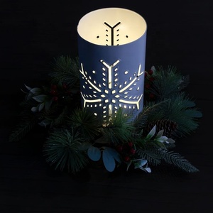 A.K. Artesanías - Juego de 3 Faroles Decorativos Navideños de Metal Blanco, Hechos a Mano, con Diseño Impreso y Recortado, para Decoración de Mesa del Hogar - Product Image 2